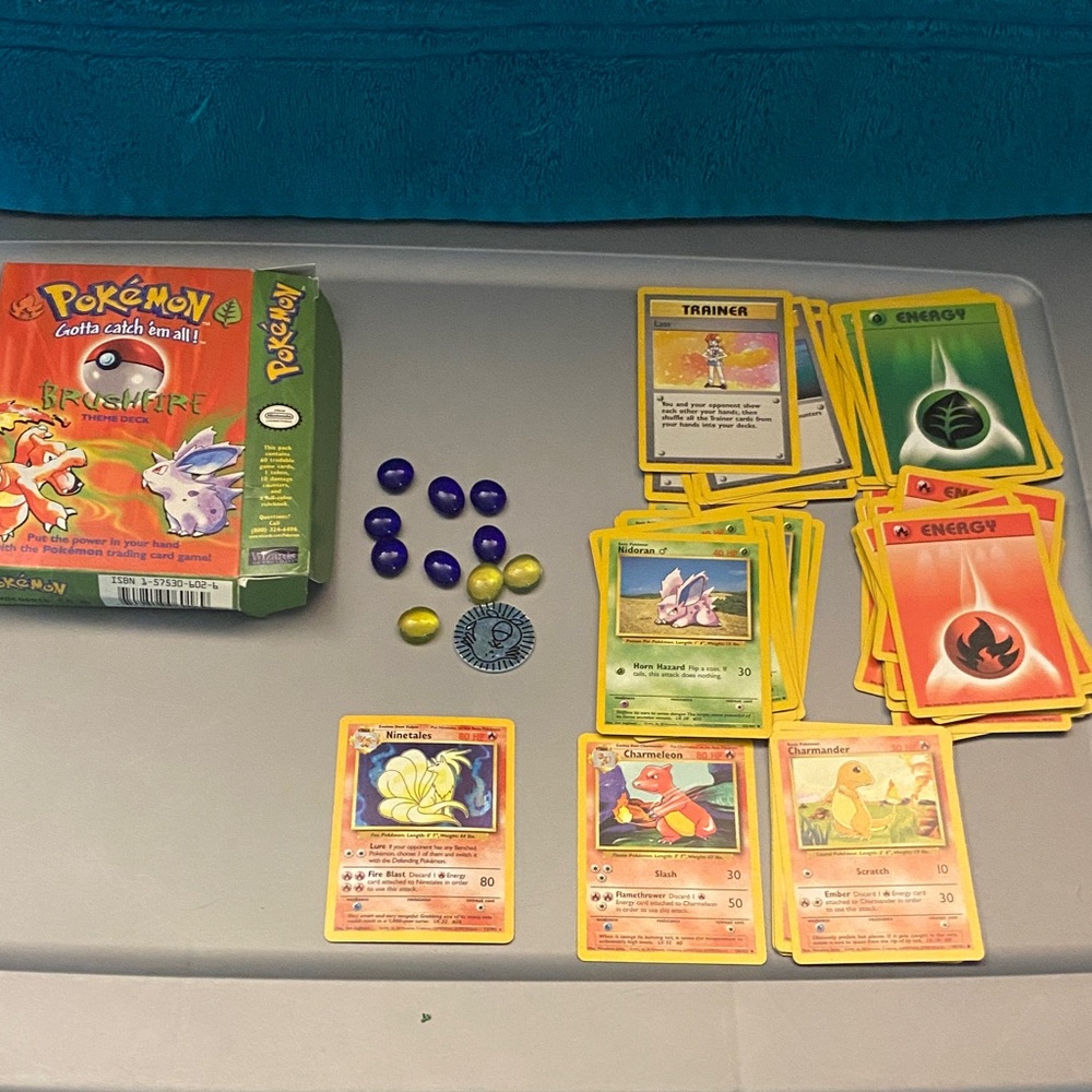 1999 Pokemon Brushfire Team Deck includes hollo